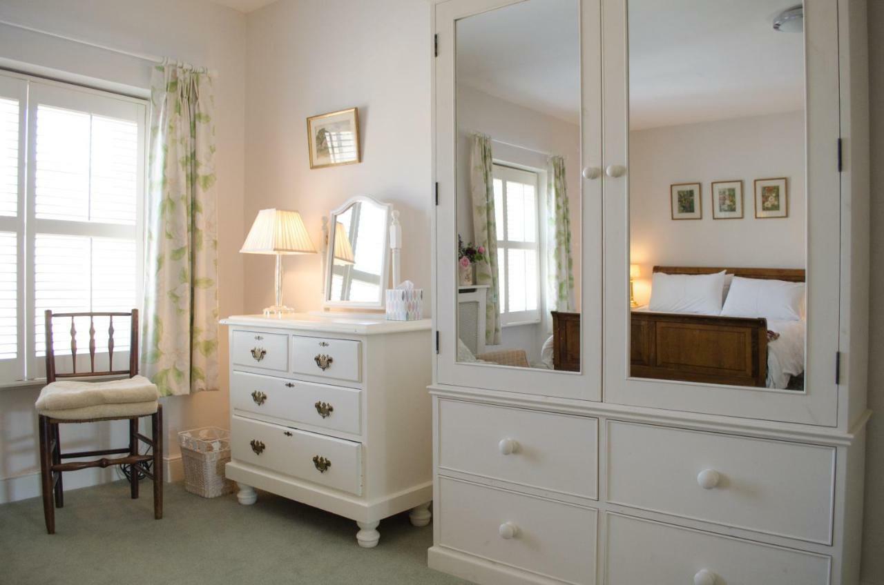 The Hollies Bed And Breakfast อัปปิงแฮม ภายนอก รูปภาพ